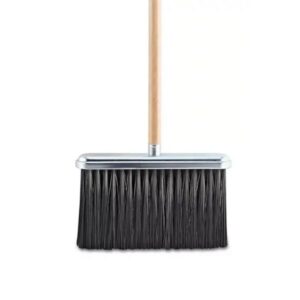 Broom with wood handle. Polypropylene bristles broom